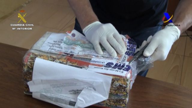 Intervenidas a tres personas 5,2 kilos de mezcalina en dos paquetes postales en Murcia - 4, Foto 4