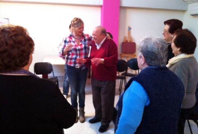 Los usuarios del servicio de teleasistencia torreño disfrutan de un taller de risoterapia - 4, Foto 4