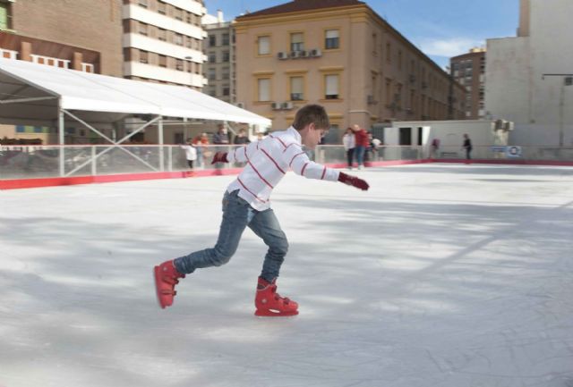 El sábado se abre la pista de hielo con precios populares - 1, Foto 1