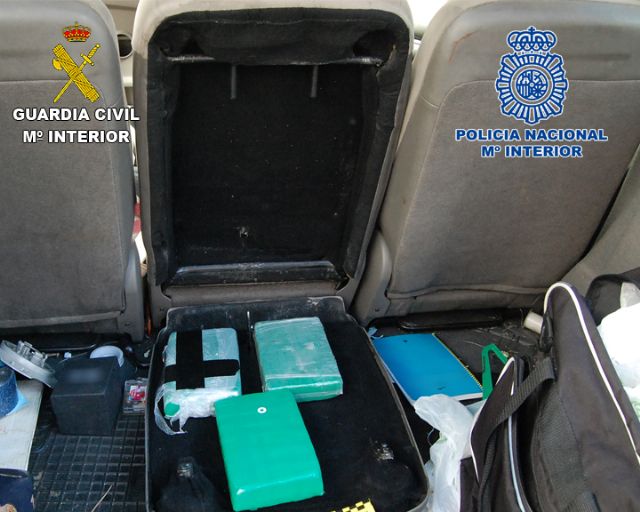 La Policía Nacional y la Guardia Civil detienen a TRES personas presuntas autoras de un delito contra la Salud Pública - 1, Foto 1