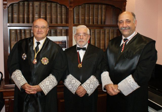 Martínez Ripoll recibe el mayor reconocimiento como letrado - 2, Foto 2