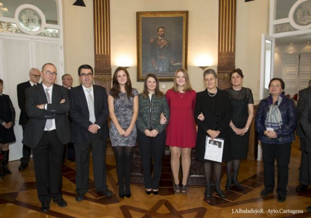 Los hijos de Moreno Clavel reciben el título de Hijo Adoptivo - 1, Foto 1