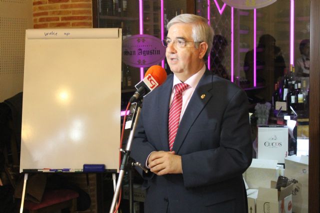 La subdirectora general de Formación del SEF destaca en Jumilla la importante formación adquirida por los alumnos del Curso de Sumillería - 5, Foto 5