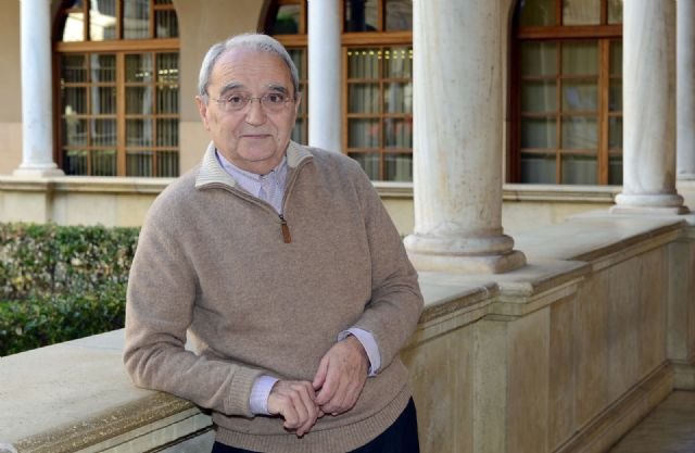 El catedrático de Derecho de la Universidad de Murcia Enrique Gacto, nuevo miembro de la Real Academia Alfonso X - 1, Foto 1