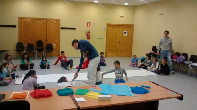 Alfarería y música para cerrar los talleres de noviembre de la asociación Alábega de Ceutí - 1, Foto 1