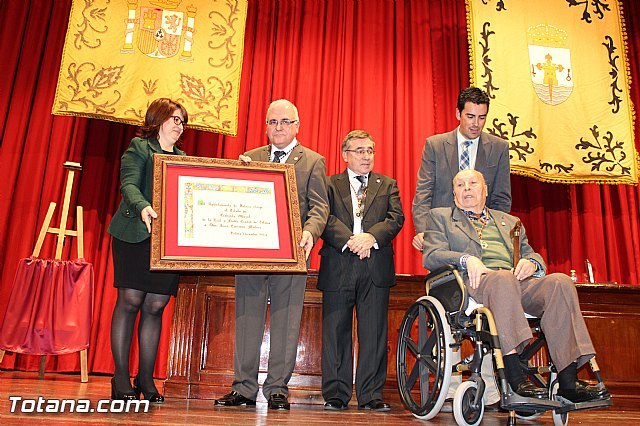 El Ayuntamiento de Totana concede el título de Cronista de la Ciudad al profesor, Juan Cánovas Mulero - 1, Foto 1