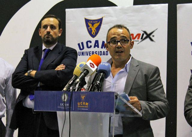 ´Amix´ se une al proyecto del UCAM Murcia CB - 2, Foto 2