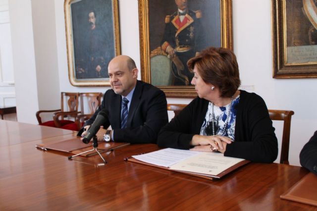 El Ayuntamiento adapta su parque móvil al uso de carburantes ecológicos alternativos - 2, Foto 2