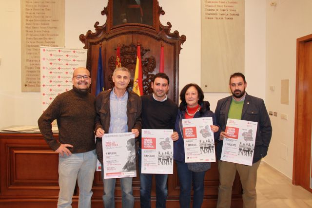 Cruz Roja concluirá el lunes en Lorca su travesía solidaria por la Región, con la colaboración del Ayuntamiento y otras entidades del municipio - 1, Foto 1