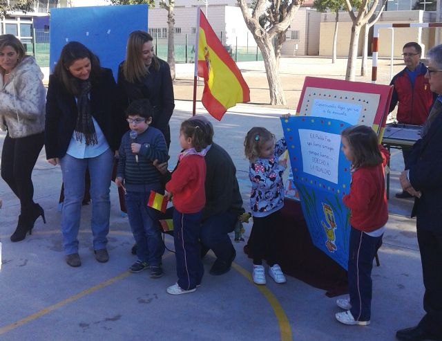 Educación conmemora el 36 aniversario de la Constitución Española con actividades en los centros escolares - 1, Foto 1