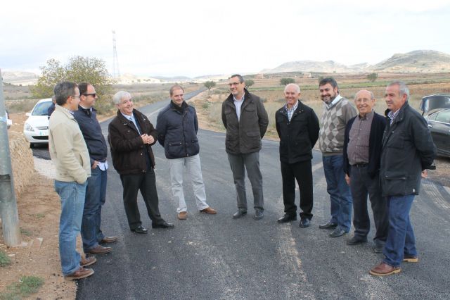 La Consejería de Agricultura finaliza el asfaltado del camino rural que une la Torre del Rico con los Cápitos - 2, Foto 2