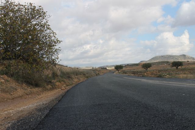 La Consejería de Agricultura finaliza el asfaltado del camino rural que une la Torre del Rico con los Cápitos - 4, Foto 4
