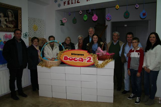 La empresa ceheginera Boca-2 dona a Cáritas del Noroeste casi 300 kilos de golosinas artesanas - 4, Foto 4