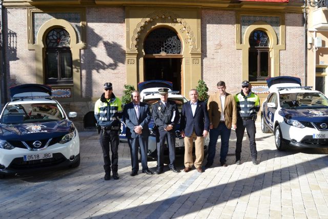 El Ayuntamiento de Águilas incorpora tres vehículos al parque móvil de la Policía Local - 2, Foto 2