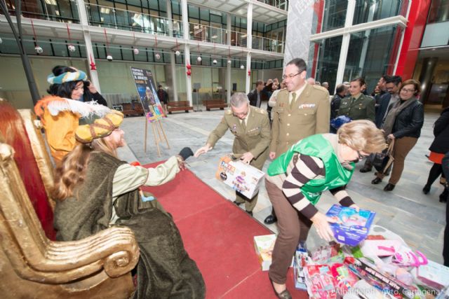 Miles de ni&ntilde;os necesitados podrán disfrutar de juguetes estas navidades - 5, Foto 5