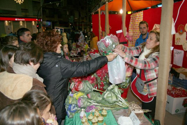 La Navidad llega a Cehegín con una iluminación renovada y el Mercado Joven de artesanía - 5, Foto 5