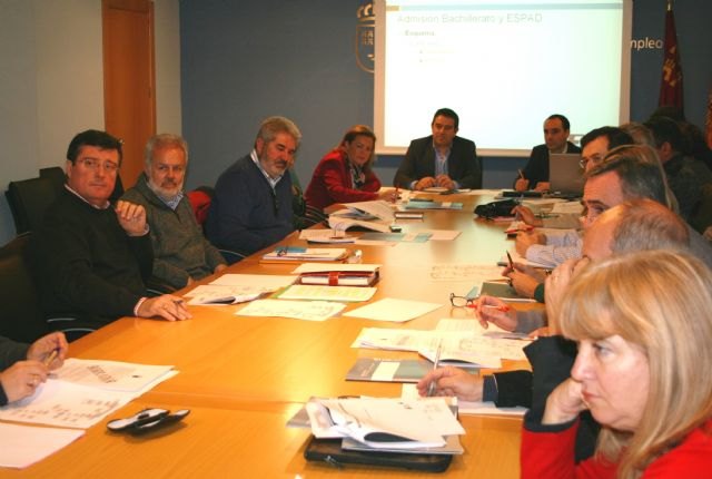 Educación implanta el proceso telemático de matriculación en las enseñanzas para adultos - 1, Foto 1