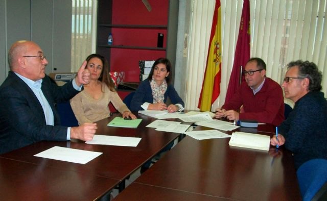 Educación prepara la actualización de la normativa que afecta a las Enseñanzas Artísticas Superiores de la Región - 1, Foto 1