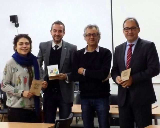 El calendario ´Mi pueblo, Europa´ para 2015 reúne los mejores dibujos de los escolares de Infantil y Primaria de la Región - 1, Foto 1