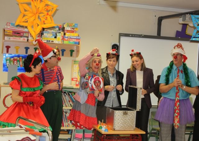 Más de 1.600 alumnos fueron atendidos durante el curso 2013-2014 en las Aulas Hospitalarias - 1, Foto 1
