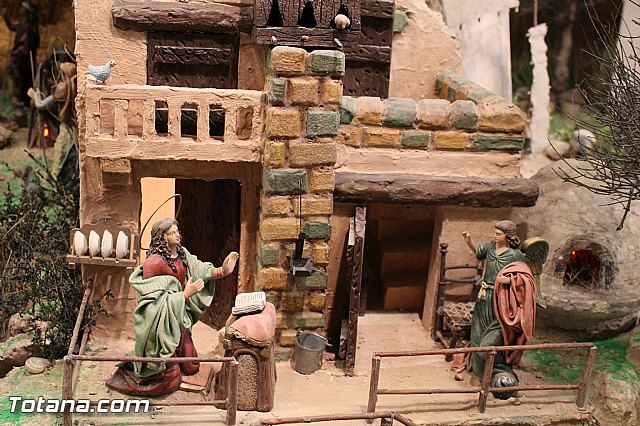 Ms de cuatrocientas figuras y doce misterios componen el Beln Municipal - 6