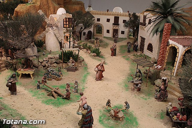 Ms de cuatrocientas figuras y doce misterios componen el Beln Municipal - 9