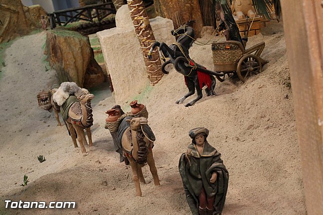 Ms de cuatrocientas figuras y doce misterios componen el Beln Municipal - 17