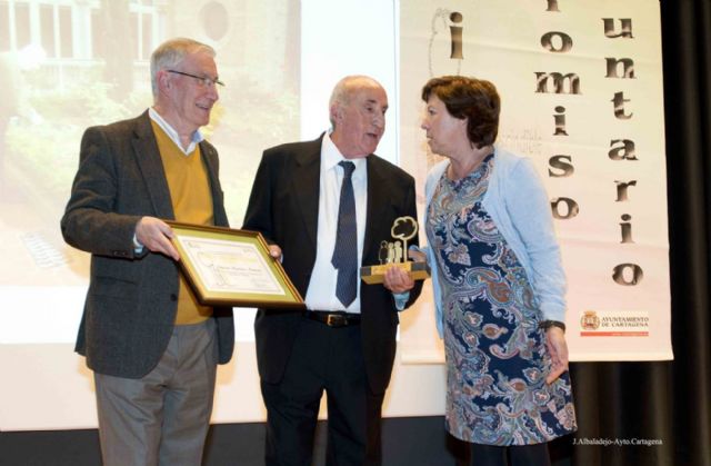 Alfonso Martínez Barbero y Torre Nazaret recibieron sus premios al Compromiso Voluntario - 2, Foto 2