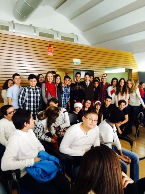Más de 500 escolares celebran la Navidad con villancicos y teatro en inglés - 2, Foto 2