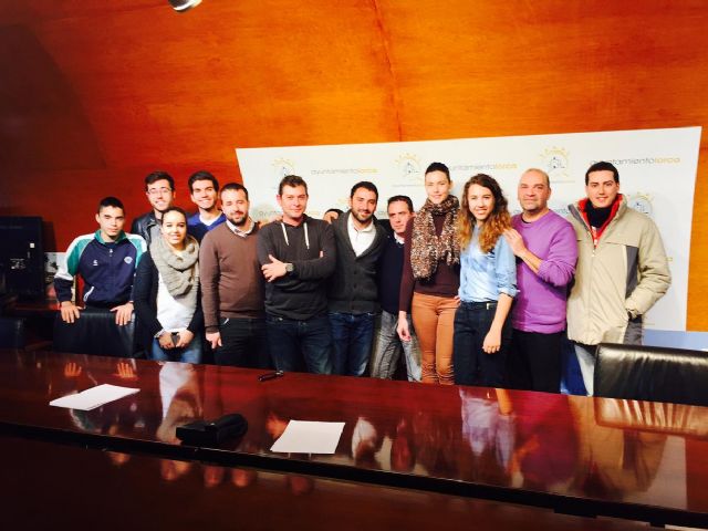 El Casco Histórico de Lorca acoge este domingo el primer Belén Viviente Itinerante desde el Palacio de Guevara hasta el Museo del Belén de la Ermita de San Roque - 1, Foto 1