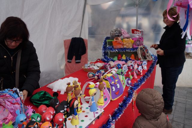 La lluvia no pudo con la jornada navideña de los artesanos torreños - 5, Foto 5