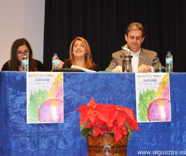 Los Cuentos para sanar de la escritora alguaceña Raquel Mengual se presentan en sociedad en una abarrotada Casa de la Cultura local - 2, Foto 2