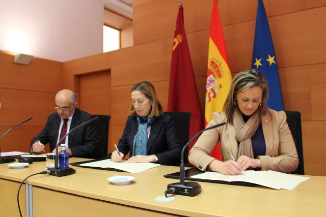 Comunidad Autónoma, Ayuntamiento de Torre-Pacheco y Ministerio de Fomento firman acuerdo para la regeneración y renovación urbana en Torre-Pacheco - 2, Foto 2