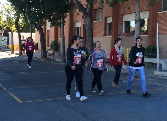 Los alumnos del IES Salvador Sandoval torreño recaudan fondos para los niños de Mali a la carrera - 4, Foto 4
