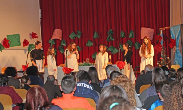 Alumnos del Instituto Rambla de Nogalte celebran su Teatro Navideño - 1, Foto 1