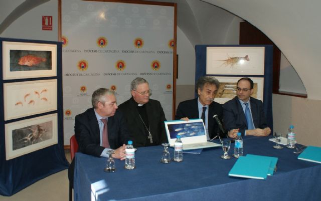 Pedro Cano rinde homenaje al mar, a la tradición pesquera de Mazarrón y a uno de los símbolos del cristianismo - 1, Foto 1