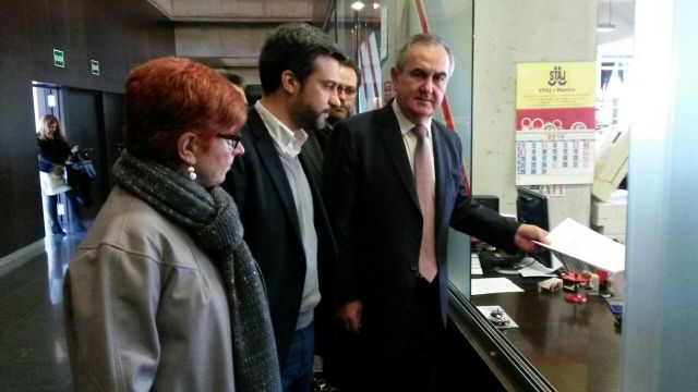 El PSOE presenta una querella para forzar el cumplimiento de la Renta Básica de Inserción en defensa de las personas sin ingresos ni patrimonio - 1, Foto 1