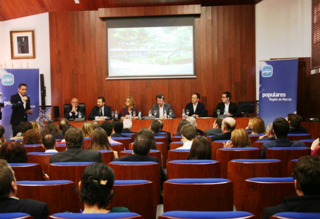 Valcárcel:La internacionalización siempre ha sido una apuesta del PP - 2, Foto 2