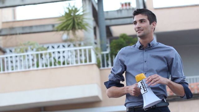 Los ciudadanos reivindican ante la puerta del ayuntamiento ser escuchados - 2, Foto 2