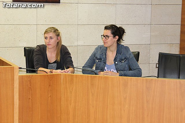 Se realiza una recepcin institucional a los alumnos franceses que han realizado prcticas en Totana de la mano del IES 