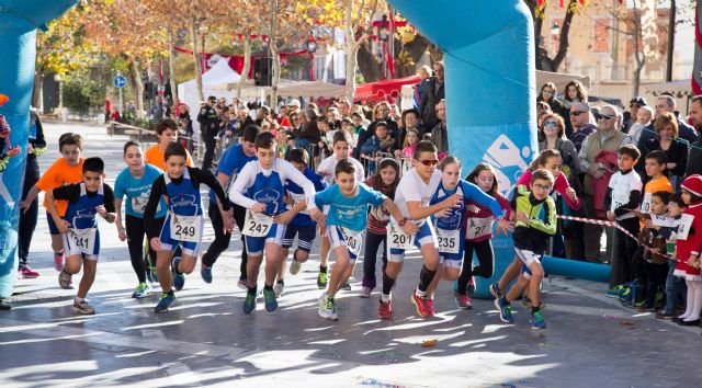 Unos 200 niños participan en la tercera edición de la Carrera del Juguete - 2, Foto 2