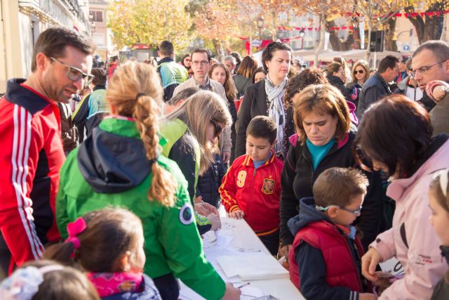 Unos 200 niños participan en la tercera edición de la Carrera del Juguete - 3, Foto 3