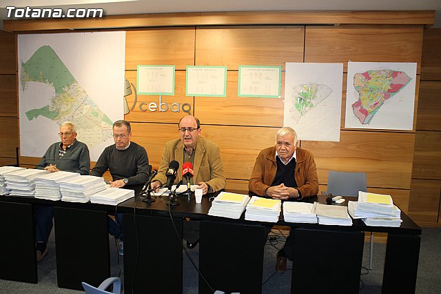 CEBAG presenta ms de 11.500 alegaciones a la subsanacin del Plan de Ordenacin Urbana de Totana - 16
