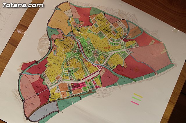 CEBAG presenta ms de 11.500 alegaciones a la subsanacin del Plan de Ordenacin Urbana de Totana - 22