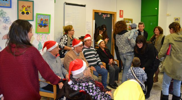 Celebración de Navidad de la asociación Alzhéimer - 2, Foto 2