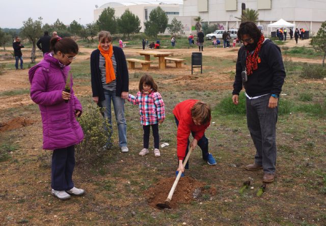La solidaridad torreña planta 1.000 árboles en el municipio - 1, Foto 1