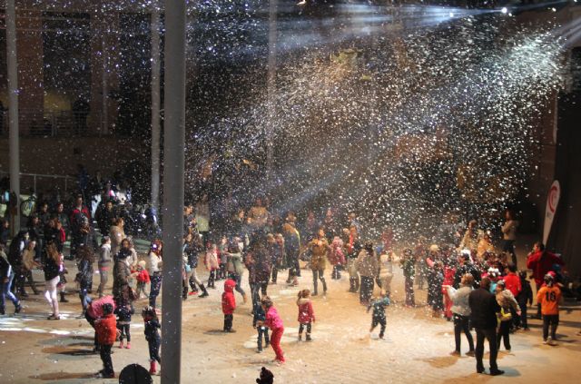 Puerto Lumbreras celebró su primera Fiesta con Nieve en Navidad - 3, Foto 3