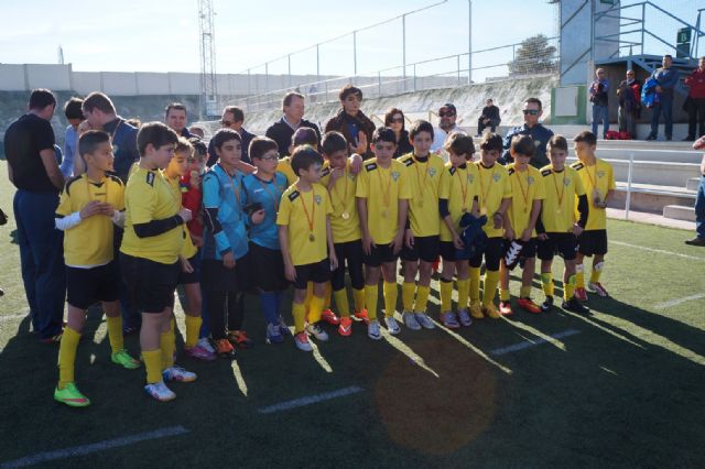 325 jóvenes futbolistas se dieron cita en el I Torneo de Navidad de Ceutí - 5, Foto 5