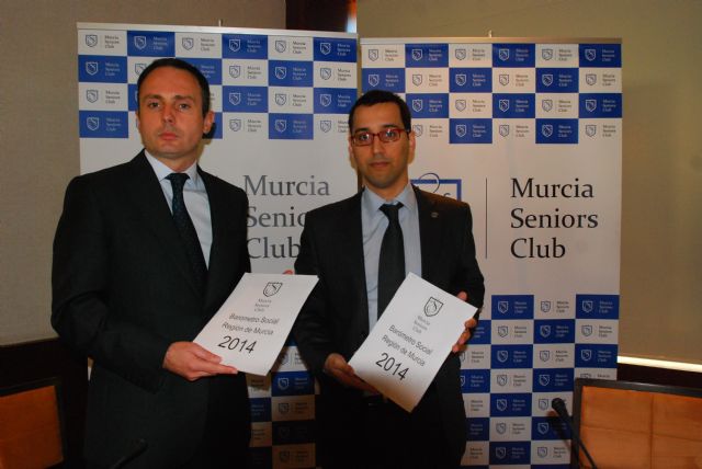 Paro, corrupción y economía son las principales preocupaciones de los murcianos, según el Barómetro Social de la Región de Murcia 2014, Foto 3