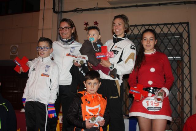 La solidaridad corre por las calles de Jumilla en la carrera popular Navideña Solidaria 2014 - 5, Foto 5